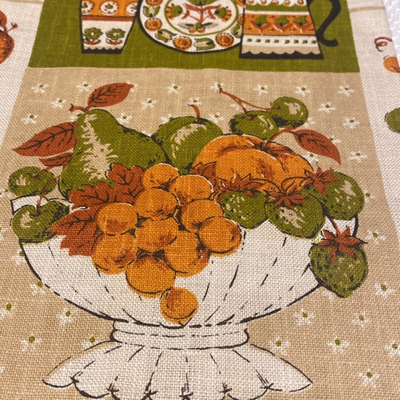 Parisian Prints linen towel 1960’s New never used - Picture 4 of 6